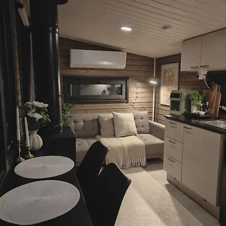 Сasa de vacaciones Borealis Village 6 With A Nature View, Fireplace, Sauna, Kitchen